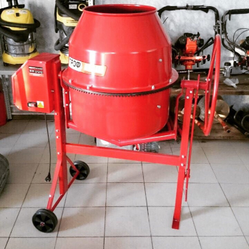  в прокат в Иркутске. У нас лучшая цена за сутки! Возможность взять в аренду с выгодной скидкой до 40% при экспресс доставке 24/7. И помните, ночью стоимость еще дешевле на 30%! #арендапрокат #виброплита #выгодно